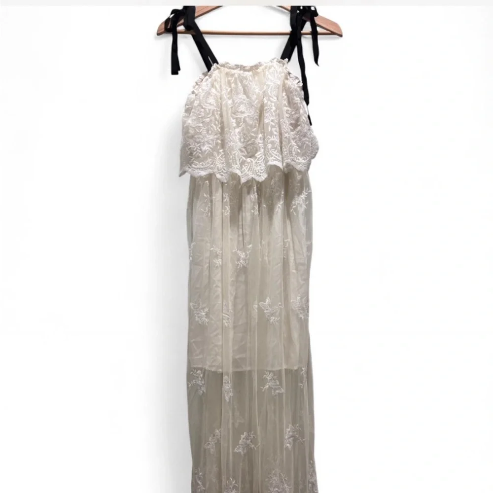 AQUA Embroidered Lace Maxi Dress Ivory Boho Romantic Size S - Picture 4 of 9
